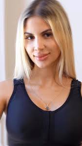 Stunning Patient Testimonial: Witness the transformation with 👨‍⚕️Dr.  Dillon, who expertly performed a Liposuction 360 procedure. She's thrilled  with her results and eagerly anticipates the final outcome! For a free  consultation, DM