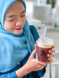 We put some berry twist to refresh your coffee. BERRY CANO is the one of  the option if you want non dairy coffee Everyday 09.00