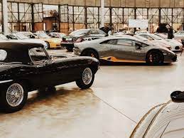 Classic Remise Dusseldorf Excellent For Anyone That Likes Cars Dusseldorf Classic Cars Classic