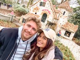 Maxime herbord is a german social media star who has gained populairty through the eponymous instagram account. Maxime Herbord David Friedrich Sie Machen Ihr Liebesgluck Offiziell Start Magazine