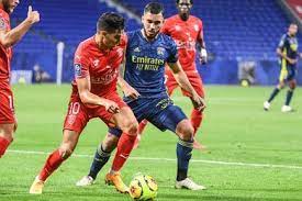 Seit einigen jahren gibt es aus sicherheitsgründen neue vorschriften für den transport von flüssigkeiten. Sans Idee Lyon Bute Sur Nimes Debrief Et Notes Des Joueurs Ol 0 0 No Football Maxifoot