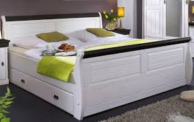 Richten sie ihr schlafzimmer so ein, dass sie sich wohlfühlen. Schlafzimmer Komplett Schrank 5turig Bett Landhausstil Kiefer Massiv Lanatura