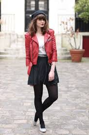 Check spelling or type a new query. Look Perfecto Rouge Comment Porter Mode Idees De Mode