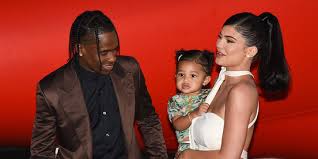 Young celebrity parents, travis scott and kylie jenner looks to be serving some couple goals as they enjoy each others company. Kylie Jenner Und Travis Scott Sind Sie Wieder Ein Paar Radio Hamburg