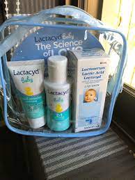 Anyway, we fell in love with this product because of its smell which last on my baby's skin and it looks good on his skin. Lactacyd Baby Bath Essentials Babies Kids Bathing Changing Other Baby Bathing Changing Needs On Carousell