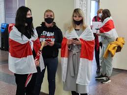 Nun wurde er offenbar aus dem gefängnis. Eu Uk Germany Summon Belarus Envoy Over Forced Plane Landing Daily Sabah