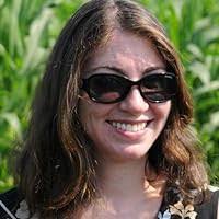 Donna Foote's Instagram, Twitter & Facebook