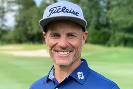 Mark Blackburn Wins National PGA Teaching Award