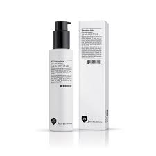 Our styling collection works hard to smooth, volumize and texturize your hair with shine and brilliance so you can recreate the look exactly how you want it. Smoothing Balm 4 9oz Number 4 High Performance Hair Care