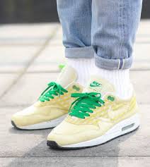 Rumours Floating Around Of A Possible Lemonade Retro Would You Cop Shoutou Airmaxkicks Nikeairmax In 2020 Nike Air Max Nike Air Air Max 1