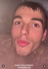 Sam Clemmett's Instagram, Twitter & Facebook