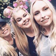 How To change Jandy pool light so each light is a different color?