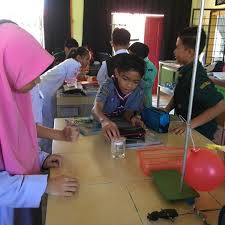 For faster navigation, this iframe is preloading the wikiwand page for sekolah menengah sains kuching. Sekolah Menengah Sains Kuching Kuching Sarawak