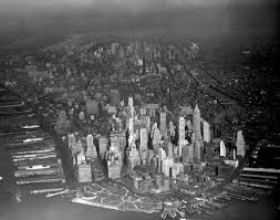 Manhattan 1932 The Original Gotham City New York City In The 30s And 40s Ny Daily News New York City Gotham City New York