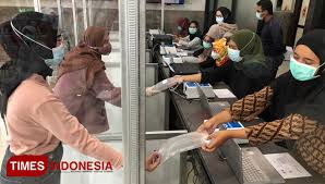 Check spelling or type a new query. Syarat Naik Kereta Api Mulai 1 April Tes Genose Harus Negatif 1x 24 Jam Times Indonesia