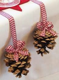 30 Festive Diy Pine Cone Decorating Ideas Hative