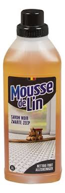 Het bestaat uit 100% natuurlijke grondstoffen. Mousse De Lin Onderhoudsproducten Zwarte Zeep 1l Colruyt