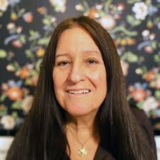 Meet our Faculty & Staff