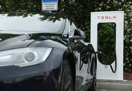 Mr musk, a well known bitcoin enthusiast, made the unexpected announcement in a tweet. Buying Teslas With Bitcoin Undercuts Elon Musk S Mission Bloomberg