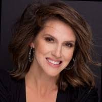 Kristen Ayers's Instagram, Twitter & Facebook