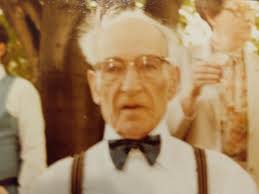 Whitford Wright (1899-1986): homenaje de Find a Grave