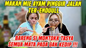 Pemersatu bangsa gak tahan pengen liat nya. Superr Endull Dijamin Bikin Ngilerr Review Mie Ayam Legend Ala Nyai Dan Si Montok Tasya Youtube