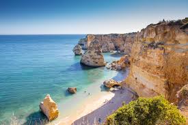 Portugalsko je jedinečnou směsicí evropské a arabské kultury, která je. Algarve Co Sa Oplati Vidiet Travelhacker Blog