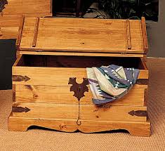 A lift top, rolling casters and a utility drawer with full extension slides make everyday usage convenient. Santa Fe Large Pine Storage Coffee Table Overstock 53815