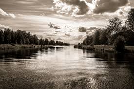 The procedurally generated world is massive and the building possibilities are infinite. Summer In Belarus Foto Bild Landschaft Bach Fluss See Flusse Und Kanale Bilder Auf Fotocommunity