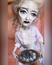 “𝒀𝒐𝒖 𝒎𝒆𝒂𝒏…𝒂𝒍𝒍 𝒕𝒉𝒊𝒔 𝒕𝒊𝒎𝒆, 𝒘𝒆 𝒄𝒐𝒖𝒍𝒅 𝒉𝒂𝒗𝒆  𝒃𝒆𝒆𝒏 𝒇𝒓𝒊𝒆𝒏𝒅𝒔?” (“What Ever Happened to Baby Jane?” 1962) ,  Creating this Baby Jane doll was a challenge: not only did I want to keep  everything in black and ...