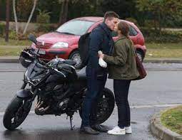 Pas de synopsis pour l'instant. Clem Saison 9 Episode 4 Je Vais Me Battre Teleobs