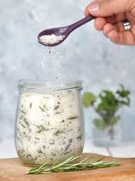 Rosmarin Salz Mit Limette Und Minze Smillas Wohngefuehl Krautersalz Rezept Gewurzsalz Selber Machen Gewurzmischung Selber Machen