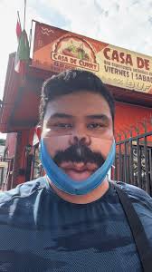 Hoy regalaron al Tio juan llegando a la mejor comida India de leon 🤩🤩🤩  #leongto #viral #viralvideo #fyp #fypシ #fypシ゚viral #leon #leongto #tastyfood