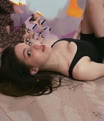 Акулич  слив голой стримерши с твича  Акулич Аня фотки без цензуры 18+