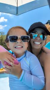 Working moms struggle with work-life balance