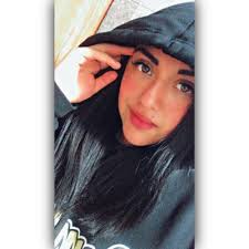 Scarlet Cisneros (@scarletcisnero1)