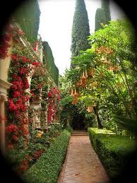 Spanish Garden Flickr Photo Sharing Spanish Garden Beautiful Gardens Dream Garden