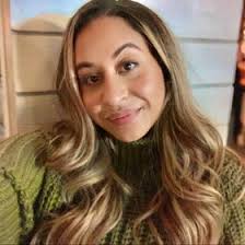 Alexa Galindo's Instagram, Twitter & Facebook