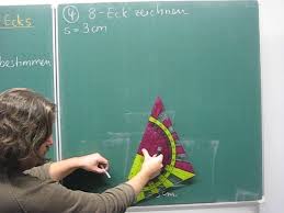 Величайший боец мма и легенда октагона рисс гиббонс, сумевший пять раз защитить чемпионский пояс под руководством своего наставника маркуса. Achteck Zeichnen Achteck Aus Viereck Quadrat Und Kreis So Geht S Youtube