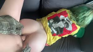Caught Otaku reading manga… had to put my cock in…