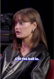 Ella Purnell Speaking Swedish