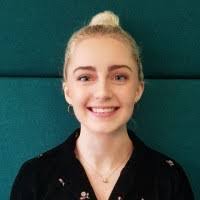 Alexandra Bowen's Instagram, Twitter & Facebook