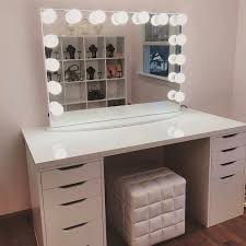 Super Classy Idees De Coiffeuse Deco Chambre Coconing Coiffeuses