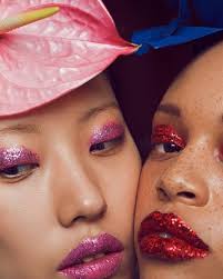 Rodarte Backstage With Itsfreakingfitz Hello Kijeong Ph Andrewarthur Rodarte Berry Lips Makeup Beauty Trends Rodarte