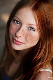 That Red Hair With Those Beautiful Blue Eyes What A Stunning Combination Not Forgetting The Sprinkling Of Beautiful Freckles Ginger Hair Beautiful Red Hair