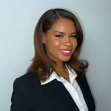 Meet Dawn Ladd, the assistant manager at Muse Apartments in Arizona!