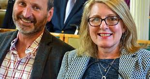 Mary Luff's Instagram, Twitter & Facebook