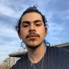 Gabriel Deleon's Instagram, Twitter & Facebook