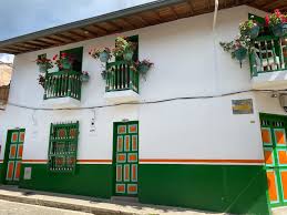 The name was changed later to rio claro.starting in the 19th century, rio claro attracted large numbers of immigrants from european countries. Yli4ivmlubqzgm