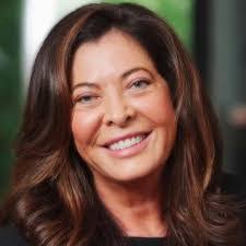 Tara Roth's Instagram, Twitter & Facebook